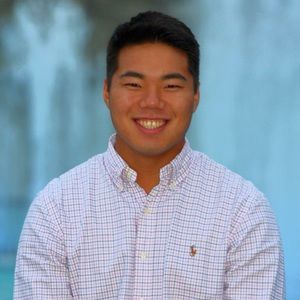 Meet your Posher, Adrian